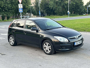 HYUNDAI I 30 (3 foto / 11)