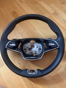 VW / Škoda / SEAT MQB multifunktsionaalne soojendusega rool (1 foto / 5)