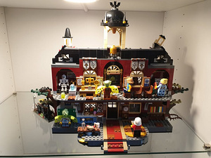LEGO HIDDEN SIDE 70425: Newbury Haunted High School (3 foto / 3)