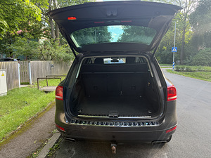Volkswagen Touareg 3.0 V6 TDI Terrain Tech (13 foto / 15)