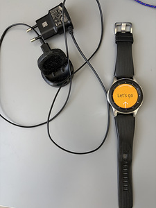 Samsung Galaxy Watch (2 foto / 3)
