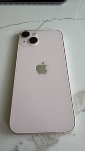 iPhone 13 128Gb Roosa heas korras (1 foto / 3)