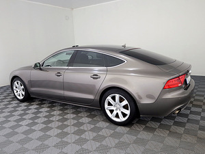 Audi A7 Highline Quattro ATM 2.8 150kW (3 foto / 8)