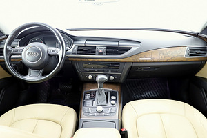 Audi A7 Highline Quattro ATM 2.8 150kW (4 foto / 8)