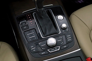 Audi A7 Highline Quattro ATM 2.8 150kW (8 foto / 8)