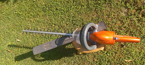 Электрический кусторез Husqvarna 700 HD 60 EL (2 фото из 4)