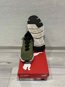 Кроссовки Puma (1 фото из 3)