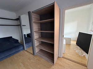 Riidekapp (2 foto / 3)