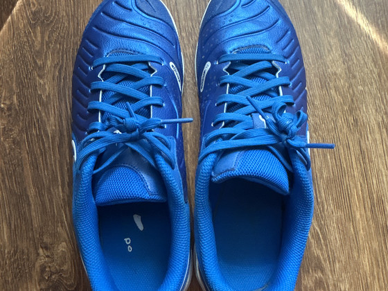 Nike tossud