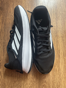 Adidas tossud (2 foto / 3)