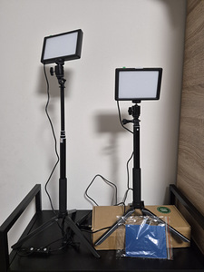 Neewer LED Light Set (1 foto / 4)