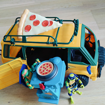 Ninja turtles pizza auto +2 tegelast