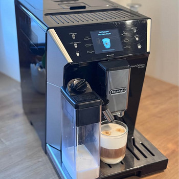 Täisautomaatne kohvimasin Delonghi PrimaDonna Class