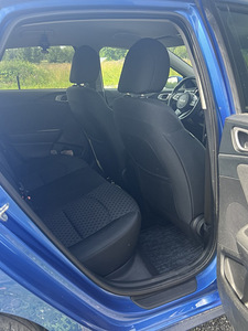 Kia Ceed 1.5 T-GDI 118 kW, 2022, manuaal, 38 284 km (5 foto / 7)