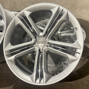 ‘21 5x112 Audi S8 D4 originaal veljed
