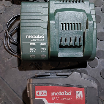 METABO 18V 4.0Ah. aku ja laadija