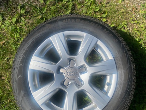 Audi A4 valuveljed 8K0601025A