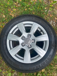 Audi A4 valuveljed 8K0601025A (1 foto / 2)