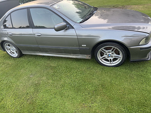BMW (4 foto / 6)