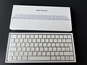 Apple Magic Keyboard (1 фото из 2)