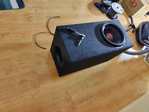 DD Audio 712E + усилитель (3 фото из 6)