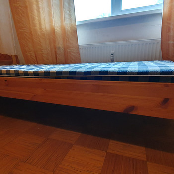 Кровать с матрасом 80x200
