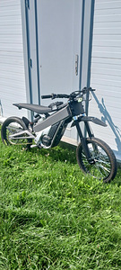 Müüa talaria xxx (2023) (1 foto / 1)