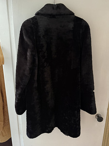 Mouton fur coat (2 foto / 3)