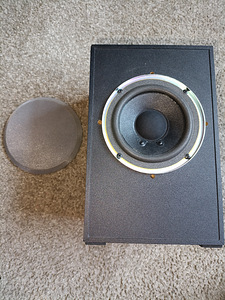 Subwoofer (kast + 17 W kõlar) (1 foto / 7)