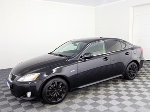 Lexus IS 220 Luxury 2.2 DI-D 130kW (2 foto / 8)
