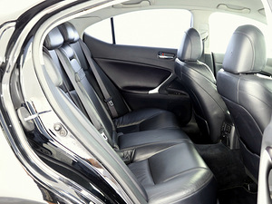 Lexus IS 220 Luxury 2.2 DI-D 130kW (7 foto / 8)