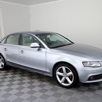 Audi A4 Comfortline ATM 2.0 TDI 105kW