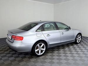 Audi A4 Comfortline ATM 2.0 TDI 105kW (3 foto / 7)