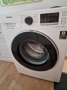 Pesumasin Samsung sügavusega 44 sm (1 foto / 3)
