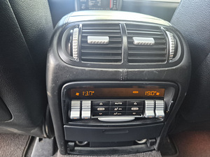 Porsche cayenne (7 foto / 7)