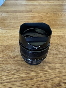 Fujifilm 35mm f1.4 Super EBC Fujinon Aspherical XF R (2 foto / 2)