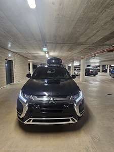 2021 Mitsubishi Outlander Phev-Pistikhübriid(elekter/bensiin (1 foto / 8)