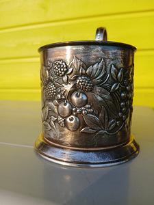 Подстаканник (3 фото из 3)