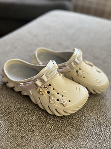 CROCS sandaalid (2 foto / 5)