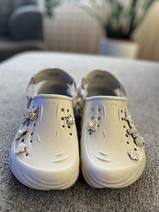 CROCS sandaalid (3 foto / 5)