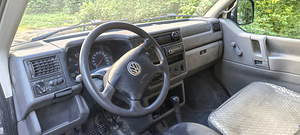 Volkswagen Transporter T4 1.9 TD (50 кВт) (6 фото из 10)