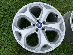 Ford OE Valuveljed 5x108 18” (3 foto / 7)