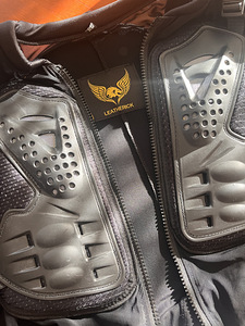 Mootorratta kaitsevest / Body Armour LEATHERICK XL (2 foto / 9)