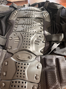 Mootorratta kaitsevest / Body Armour LEATHERICK XL (7 foto / 9)