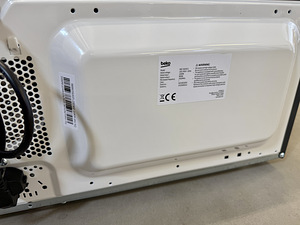 Микроволновая печь Beko 20L 800W, сенсорное управление (НОВА (4 фото из 5)