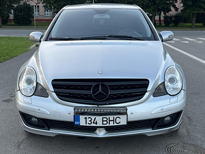 MERCEDES-BENZ R 320 CDI 4MATIC (3 foto / 12)