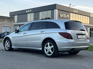 MERCEDES-BENZ R 320 CDI 4MATIC (6 foto / 12)