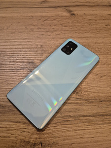 Samsung Galaxy A71 128GB (3 фото из 3)