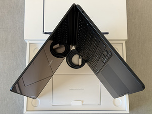 Apple Macbook Air 13 M5 16/512GB MdN uueväärne! Aku 100% (4 foto / 8)