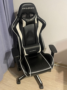 DXRacer Formula F08-NW игровое кресло (1 фото из 4)